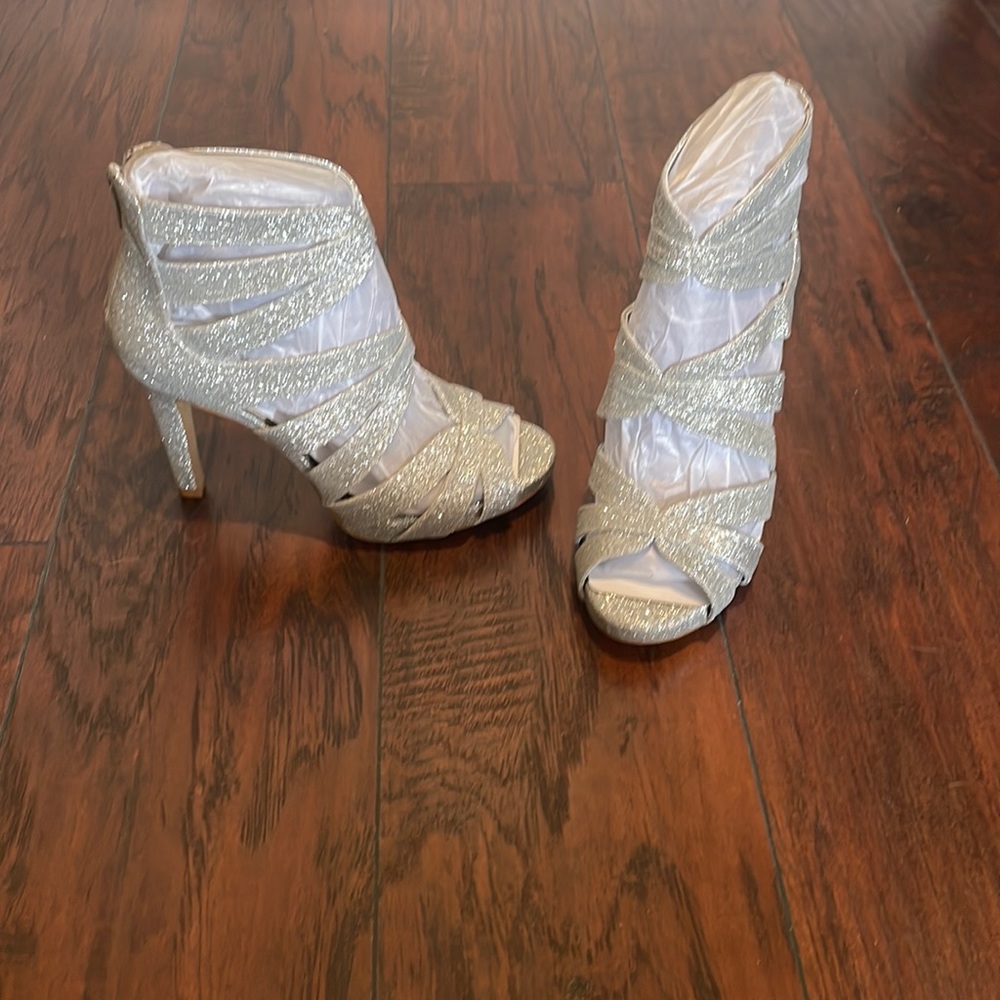 Gianni Bini Silver Heels